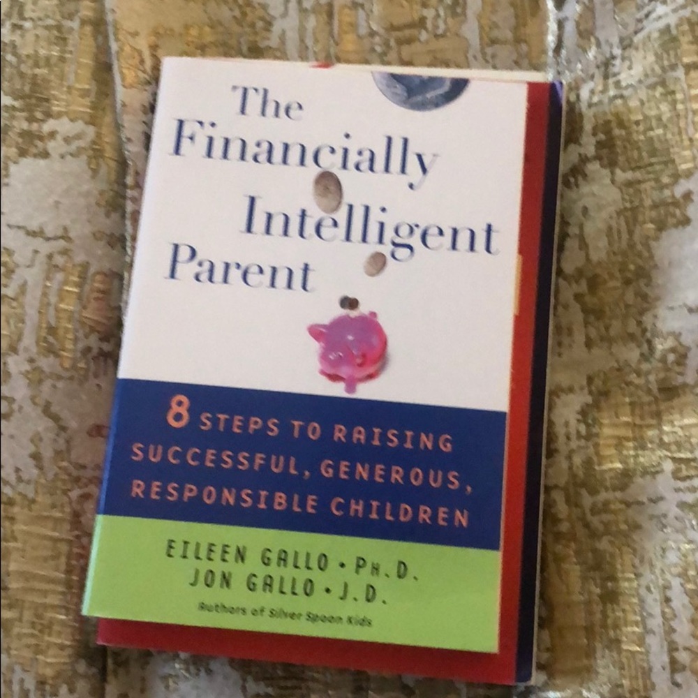 Books - Picture 3 of 4
